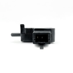 Interruttore Frizione Yamahamt-09 14-20- Yzf-R125 08-22 per YAMAHA MT-09 14-20 e altri modelli Interruttori MAGNETI MARELLI