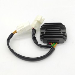 Regolatore Vespa Lx 125/1504T 3V- Liberty 125/150 4T per PIAGGIO Vespa LX 125/150 09-14 e altri modelli Regler MAGNETI MARELLI