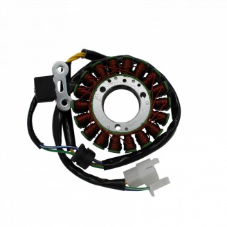 Estatores | El estator es el componente del alternador que genera la corriente para cargar la batería y alimentar la instalación eléctrica de la moto o el scooter. Si está dañado o las bobinas están quemadas, la batería deja de cargarse y pueden aparecer testigos encendidos o falta de corriente en los consumos eléctricos.En esta categoría encuentras estatores Magneti Marelli, Electrosport, Tourmax, RMS, RM Stator, Okyami, Rms Classic y WAI para scooters como Sym Symphony, Vespa PK y Ape, y para motos como Suzuki DR y GSX-R, Yamaha YZF-R1 y YZ 250 F, Honda CTX700 y VT Shadow, Triumph Street Triple. Elige la pieza correcta según el modelo y el año del vehículo o el código original que lleva la pieza a sustituir.