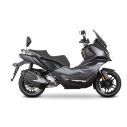 Attacco Schienalino Sym ADX300 25- per SYM ADX 300 25- Attacchi Bauletti e Borse SHAD