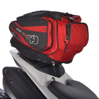 Taschen und Topcases | Topcases, Seitentaschen und Tankrucksäcke schaffen zusätzlichen Stauraum am Motorrad oder Roller und bieten einen sicheren Platz für Helm, Gepäck und persönliche Gegenstände bei täglichen Fahrten oder längeren Touren.Im Sortiment finden sich Shad Topcases in verschiedenen Größen, passgenaue Innentaschen, elastische Gepäcknetze, farbige Cover, Befestigungsplatten und Universalbasen sowie Seitentaschen und Zubehör von Oxford und Biondi. Bei der Auswahl helfen das Modell des eigenen Koffers oder der Tasche, das benötigte Maß oder der Originalcode aus der Produktbeschreibung.