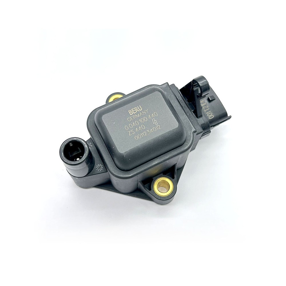 Bobina Beru Piaggio MP3 30010-15- MP3 125 08-13 per PIAGGIO MP3 300 10-15 e altri modelli Bobine Accensione Beru