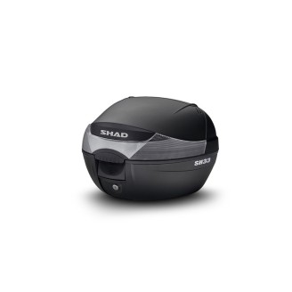 Bolsas y Baúles | Los baúles, bolsas laterales y bolsas de depósito aumentan la capacidad de carga de la moto o el scooter, ofreciendo un espacio seguro para llevar el casco, el equipaje y los objetos personales en trayectos diarios o viajes largos.En el catálogo hay baúles Shad en varias medidas, bolsas interiores a medida, redes elásticas, covers de colores, placas y bases de anclaje, además de bolsas laterales y accesorios Oxford y Biondi. Para elegir la pieza correcta conviene revisar el modelo del baúl o bolsa, la medida necesaria o el código original indicado en la ficha del producto.