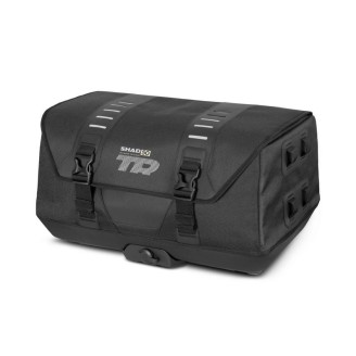 Taschen und Topcases | Topcases, Seitentaschen und Tankrucksäcke schaffen zusätzlichen Stauraum am Motorrad oder Roller und bieten einen sicheren Platz für Helm, Gepäck und persönliche Gegenstände bei täglichen Fahrten oder längeren Touren.Im Sortiment finden sich Shad Topcases in verschiedenen Größen, passgenaue Innentaschen, elastische Gepäcknetze, farbige Cover, Befestigungsplatten und Universalbasen sowie Seitentaschen und Zubehör von Oxford und Biondi. Bei der Auswahl helfen das Modell des eigenen Koffers oder der Tasche, das benötigte Maß oder der Originalcode aus der Produktbeschreibung.