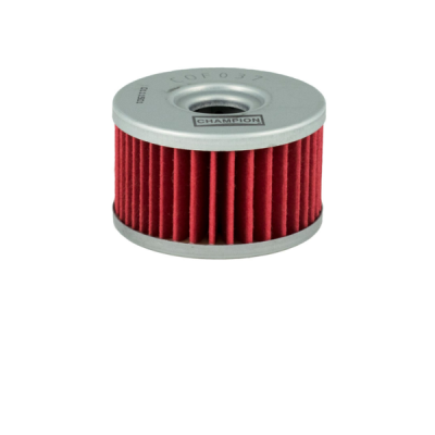 Ölfilter | Der Ölfilter fängt die Partikel auf, die sich im Motoröl während des Betriebs bilden, und schützt Lager, Buchsen und bewegliche Teile vor Verschleiß. Er sollte bei jedem Ölwechsel getauscht werden, um eine wirksame Schmierung und eine längere Motorlebensdauer zu gewährleisten.Hier finden Sie Ölfilter von HIFLO FILTRO, Champion, MAHLE, UFI und Nypso für Straßenmaschinen, Naked Bikes, Roller und Custom-Modelle aller Hubraumklassen. Die richtige Wahl erfolgt nach Modell und Baujahr des Fahrzeugs oder durch Abgleich der Original-Codenummer mit den Angaben in der Produktbeschreibung.