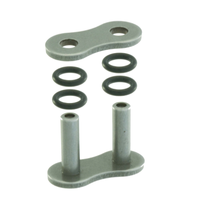 Chaînes | La chaîne de transmission transmet la puissance du moteur à la roue arrière. C'est une pièce très sollicitée qui doit correspondre au bon pas et au bon nombre de maillons pour ne pas endommager pignon et couronne.Le catalogue propose des chaînes RK et KMC dans plusieurs pas (420, 428, 520, 525, 530), en finition standard ou or, ainsi que des maillons de raccordement pour le montage. Des chaînes DID sont aussi disponibles. Pour choisir la bonne, vérifiez le pas et le nombre de maillons de votre chaîne d'origine, ou le code monté sur votre moto.