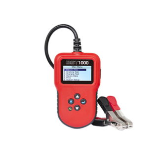 Batterieladegeräte | Ein Batterieladegerät lädt die Batterie von Motorrad oder Roller auf oder hält sie geladen, besonders bei längeren Standzeiten. Ein Erhaltungslader verhindert die Sulfatierung der Platten und verlängert die Lebensdauer der Batterie, während ein Tester den Ladezustand und die Funktion der Lichtmaschine prüft, bevor Startprobleme auftreten.Hier finden Sie Ladegeräte und Erhaltungslader von Genius, Motobatt, Oxford, Osram und Marelli sowie Multifunktionstester von BS-Battery für Batterie und Lichtmaschine. Die Wahl richtet sich nach der Batteriekapazität in Ah, der Spannung (12V) und dem Einsatzzweck: gelegentliche Erhaltung, Schnellladung oder Diagnose. Prüfen Sie vor dem Kauf stets das Modell Ihres Fahrzeugs und den Originalcode der Batterie.