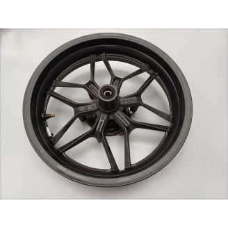 Originale gebrauchte Ersatzteile | Entdecke original gebrauchte Ersatzteile bei AMotorbike: geprüfte und garantierte Komponenten für Motorräder und Roller. Spare Geld ohne Sicherheitsverlust.