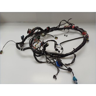 Repuestos originales usados | Descubre los recambios originales usados en AMotorbike: componentes testados y garantizados para motos y scooters. Ahorra sin comprometer la seguridad.