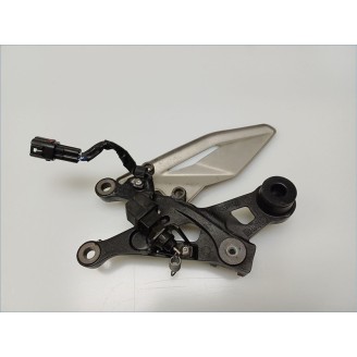 Poggiapiedi Ant. Dx per TRIUMPH Street Triple 660 20 Triumph ACCIMOTO