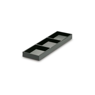 Verbrauchsmaterial | Verbrauchsmaterial umfasst die kleinen Teile und Produkte, die täglich in der Werkstatt gebraucht werden: Schrauben, Schlauchschellen, verstärkte Schellen, Schrumpfschlauch-Sortimente und Artikel zur Reinigung von Kunststoffteilen. Einfache, aber unverzichtbare Elemente für Montage, Reparatur und laufende Wartung von Motorrädern und Rollern.Im Sortiment finden sich RMS-Schrauben, Schlauchschellen und Schellen in verschiedenen Größen, Federhaken, dekorative Panels von Castrol und Ride Up sowie Wizzy-Tücher zur Reinigung satinierter Kunststoffe. Verfügbare Marken: BETA, RMS, RIDE-UP, Arexons, Rms Classic, CASTROL. Wähle nach der in Millimetern angegebenen Größe bei Schellen oder nach dem Originalcode des zu ersetzenden Teils.