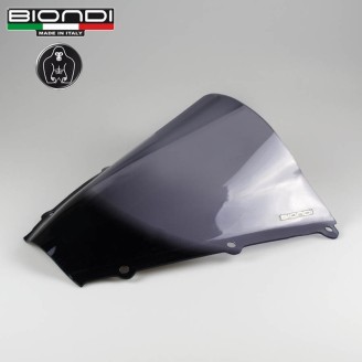 Parabrisas y Cúpulas | Los parabrisas y cúpulas protegen al conductor del viento y mejoran la aerodinámica del scooter o la moto. Reducen la resistencia del aire durante la marcha y disminuyen la fatiga en trayectos largos, disponibles en versión alta, baja o ahumada según el uso.El catálogo incluye parabrisas, cúpulas y kits de fijación de las marcas FACO y BIONDI, para modelos como Honda SH, Piaggio Zip y MP3, Yamaha YZF-R 125, Peugeot Geopolis y Fantic Scrambler. Para elegir la pieza correcta conviene comprobar el modelo y el año de la moto, la cilindrada y, cuando esté disponible, el código original indicado en la ficha del producto.