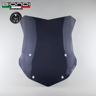 Parabrisas y Cúpulas | Los parabrisas y cúpulas protegen al conductor del viento y mejoran la aerodinámica del scooter o la moto. Reducen la resistencia del aire durante la marcha y disminuyen la fatiga en trayectos largos, disponibles en versión alta, baja o ahumada según el uso.El catálogo incluye parabrisas, cúpulas y kits de fijación de las marcas FACO y BIONDI, para modelos como Honda SH, Piaggio Zip y MP3, Yamaha YZF-R 125, Peugeot Geopolis y Fantic Scrambler. Para elegir la pieza correcta conviene comprobar el modelo y el año de la moto, la cilindrada y, cuando esté disponible, el código original indicado en la ficha del producto.