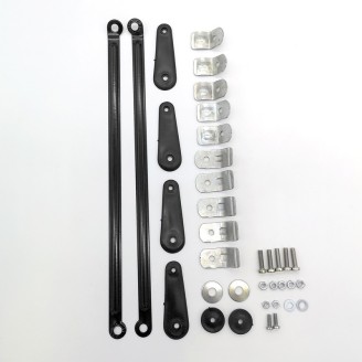 Parabrisas y Cúpulas | Los parabrisas y cúpulas protegen al conductor del viento y mejoran la aerodinámica del scooter o la moto. Reducen la resistencia del aire durante la marcha y disminuyen la fatiga en trayectos largos, disponibles en versión alta, baja o ahumada según el uso.El catálogo incluye parabrisas, cúpulas y kits de fijación de las marcas FACO y BIONDI, para modelos como Honda SH, Piaggio Zip y MP3, Yamaha YZF-R 125, Peugeot Geopolis y Fantic Scrambler. Para elegir la pieza correcta conviene comprobar el modelo y el año de la moto, la cilindrada y, cuando esté disponible, el código original indicado en la ficha del producto.