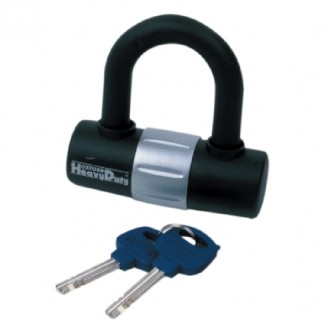 Accesorios | Esta categoría reúne accesorios prácticos para la conducción, desde bolsas que se fijan al portaequipajes o bajo el asiento hasta pequeñas pilas que alimentan accesorios electrónicos como ciclocomputadores o candados de cadena con alarma.En la tienda encuentras bolsas portaequipajes y bolsas bajo asiento de ecopiel, en marrón y negro, además de pilas tipo palito y pilas de botón de las marcas Easy y OXFORD. La bolsa se elige según la carga habitual, y la pila según el tipo y formato exacto que requiere el dispositivo, como la CR2032.