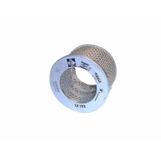 Admission | Les pièces d'admission règlent le flux d'air qui arrive au moteur et assurent le bon mélange air-essence pour la combustion. Le filtre à air retient poussière et impuretés, tandis que le collecteur relie le filtre au carburateur ou au corps à papillon, en maintenant l'efficacité du moteur dans le temps.Le catalogue propose des filtres à air et collecteurs d'admission pour moto, scooter et cross, avec des marques comme HIFLO FILTRO, Nypso, Champion, OKYAMI, RMS, UFI, MAHLE et Rms Classic. On trouve des pièces pour Kawasaki, Yamaha, KTM, Kymco, BMW, Suzuki, Piaggio et Vespa. Le choix se fait selon le modèle et l'année de la moto, les mesures du filtre ou le code d'origine indiqué sur la pièce à remplacer.