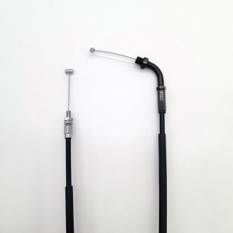 Kabel und Verkabelung | Züge und Übertragungen verbinden die Bedienelemente am Lenker mit Motor und Instrumenten: Sie öffnen und schließen das Gas, betätigen den Starter, treiben den Tacho an und bei manchen Dreirädern den Rückwärtsgang. Mit der Zeit dehnen sie sich oder blockieren, was das Fahren ungenau und unsicher macht.Hier finden Sie Gaszüge, Tachowellen, Starterzüge und Kabeldurchführungen der Marken RMS, Rms Classic, Domino, Magneti Marelli, OKYAMI, Magura, Evok und ECIE. Die passende Wahl erfolgt nach Modell und Hubraum, durch Vergleich von Länge und Anschlüssen mit dem Original oder anhand der Teilenummer des verbauten Zugs.