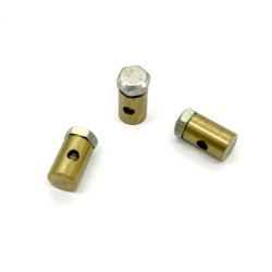 Clamp Screw In Head D.66,0x12 Hole 2,5 -
