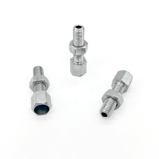 Kabel und Verkabelung | Züge und Übertragungen verbinden die Bedienelemente am Lenker mit Motor und Instrumenten: Sie öffnen und schließen das Gas, betätigen den Starter, treiben den Tacho an und bei manchen Dreirädern den Rückwärtsgang. Mit der Zeit dehnen sie sich oder blockieren, was das Fahren ungenau und unsicher macht.Hier finden Sie Gaszüge, Tachowellen, Starterzüge und Kabeldurchführungen der Marken RMS, Rms Classic, Domino, Magneti Marelli, OKYAMI, Magura, Evok und ECIE. Die passende Wahl erfolgt nach Modell und Hubraum, durch Vergleich von Länge und Anschlüssen mit dem Original oder anhand der Teilenummer des verbauten Zugs.