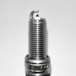 Candela Ngk SILKR6C10ESTOCK Nr.97098 Zündkerzen NGK