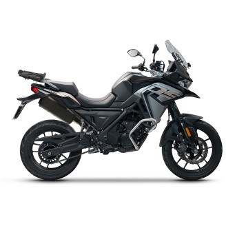 Satteltaschen und Top-Cases | Motorcycle and scooter bags and top cases, perfect for carrying all your essentials with practicality and style. Explore our selection of functional and durable accessories.