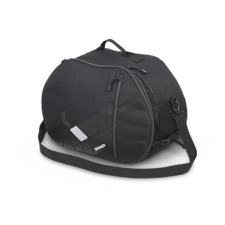 Sacoches et Top Cases | Les top cases, sacoches latérales et sacoches de réservoir augmentent la capacité de chargement de la moto ou du scooter, offrant un espace sûr pour transporter casque, bagages et effets personnels au quotidien ou en voyage.Le catalogue propose des top cases Shad en plusieurs tailles, des sacoches intérieures sur mesure, des filets élastiques, des covers colorés, des platines et bases de fixation, ainsi que des sacoches latérales et accessoires Oxford et Biondi. Pour choisir la bonne pièce, vérifiez le modèle de votre valise ou sacoche, la mesure requise ou le code d'origine indiqué sur la fiche produit.